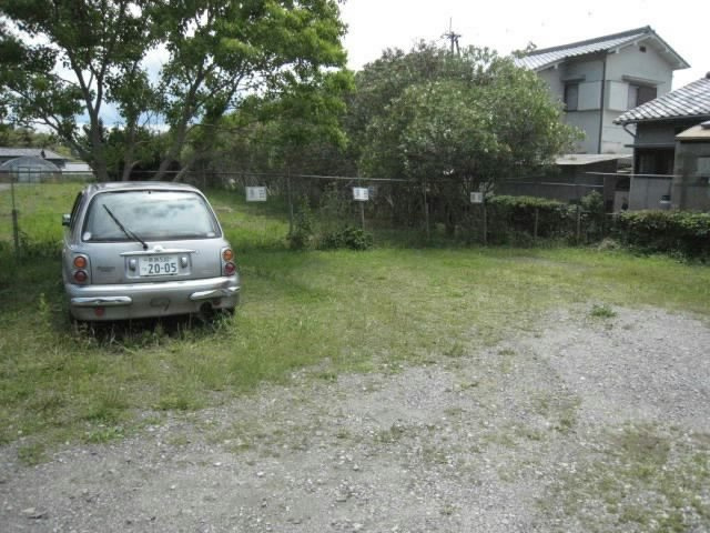 法蓮町車屋モータープール