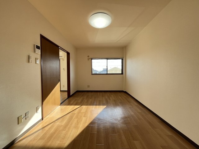 コルキスソードの居間・リビング