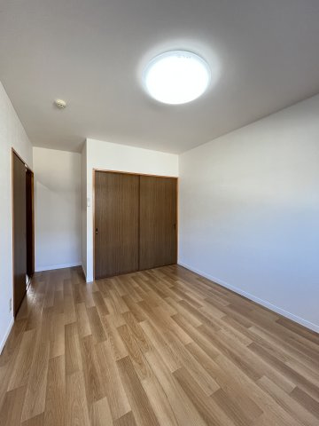 コルキスソードの洋室