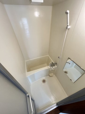 コルキスソードの浴室