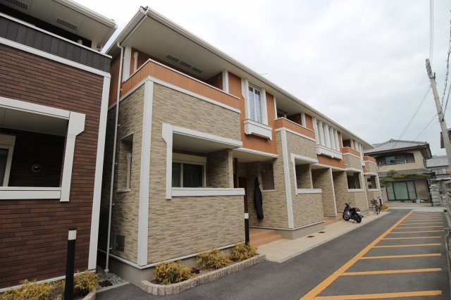 エトワールⅡのエントランス