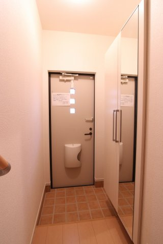 エトワールⅡの玄関