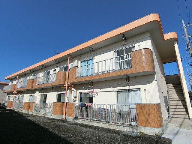 昭島市中神町２丁目の賃貸マンションの外観