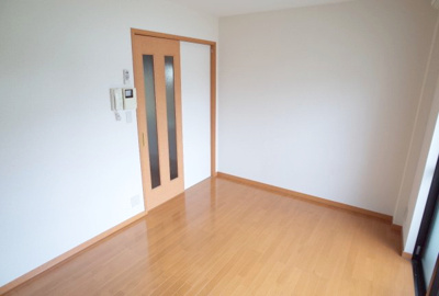 【寝室】 | フローラ岡本