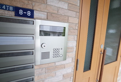 【エントランス】 | フローラ岡本