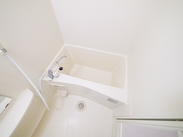 レジェンドール　西の京の浴室|きれいなお風呂です