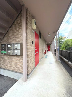 【エントランス】