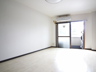 【居間・リビング】 | フランハイツ