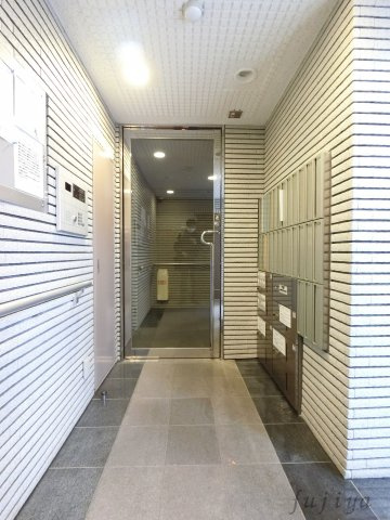 エクセル大山ハシモトのエントランス