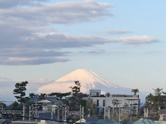 【展望】 | 西側には天気が良いと富士山が望めます。