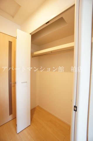 アイリス関場の収納