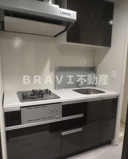 コンフォリア北堀江一丁目　BRAVI不動産のキッチン|【コンフォリア北堀江一丁目】お料理しやすいキッチンです