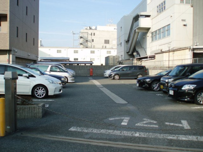 【駐車場】 | ローレルウィングス
