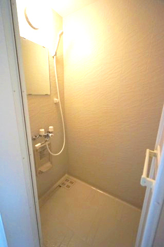 【シャワールーム】 | Ｍアルベリーノ