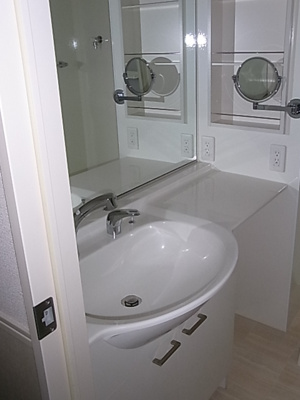 【独立洗面台】 | コート坂本