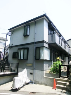 【外観】 | 小田急線「生田」駅まで徒歩10分！スーパーが近くて便利な住環境です☆通勤通学はもちろん、お買い物やお出かけにもGood☆