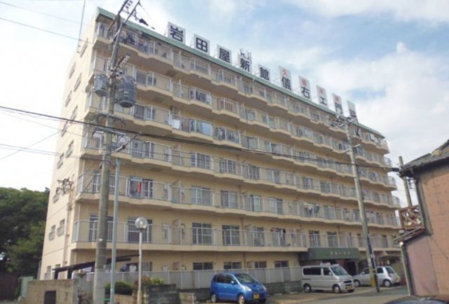 南薫ハイツの外観|外観は落ち着いています