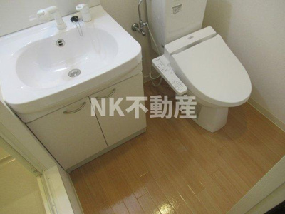 【洗面所】 | M'プラザ小阪駅前（河内小阪賃貸） | 忙しい朝には欠かせない洗面所です