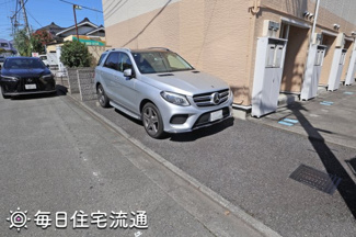 【駐車場】