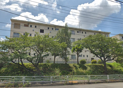 【外観】 | 南長津田団地21号棟 | 全居室収納付でお部屋を広く使う事が出来ます♪