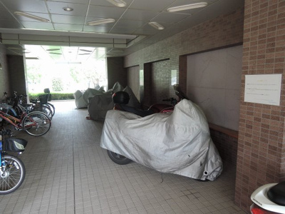 【その他共用部分】 | シンフォニックヒルズふれあいの街6号棟 | バイク置場