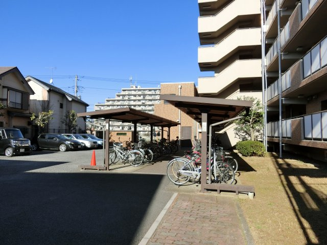 ライオンズマンション京成大久保　習志野市本大久保５丁目　東南角住戸　専用庭付のその他共用部分|駐輪場