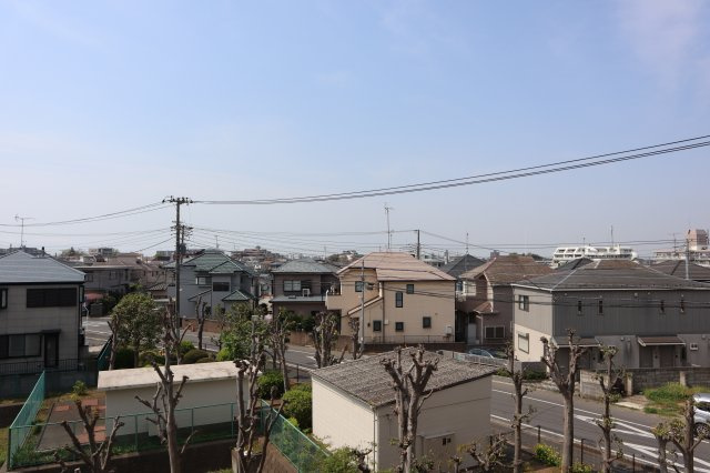 薬円台芙蓉ハイツ３Ｆ　船橋市七林町　中古マンション　南向き住戸の展望