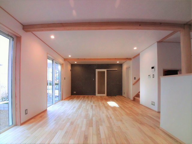 【居間・リビング】 | 小石川三丁目戸建て（小石川3-6-6） | 【小石川三丁目戸建て】