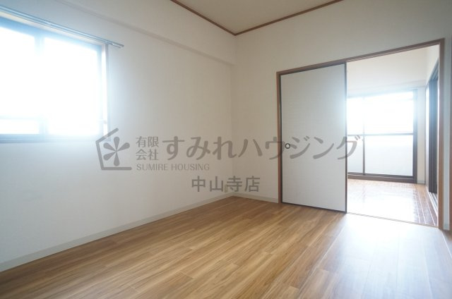 ユーロメゾン伊丹の寝室