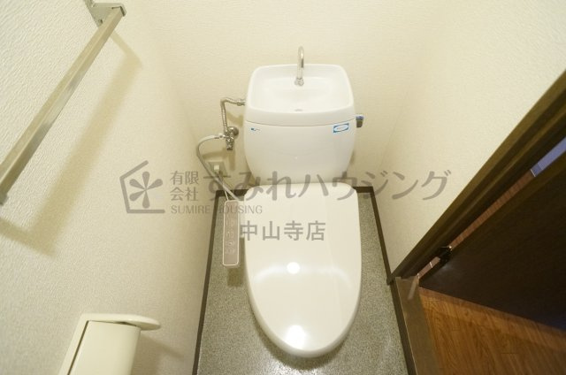 ユーロメゾン伊丹の浴室