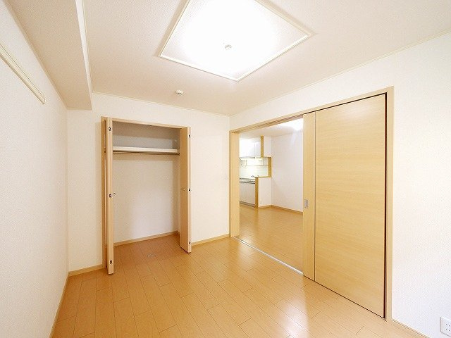 ラフィーネの寝室|寝室にいかがでしょうか
