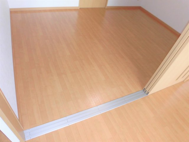 サンレジデンス15の洋室