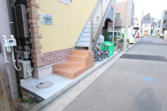 【エントランス】