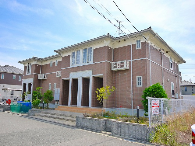 グランツⅡ（州見台）の外観|建物外観を気になさる方へ、見た目の良い物件です