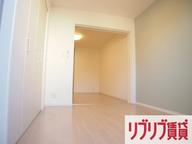 ルミエールＢ棟の寝室