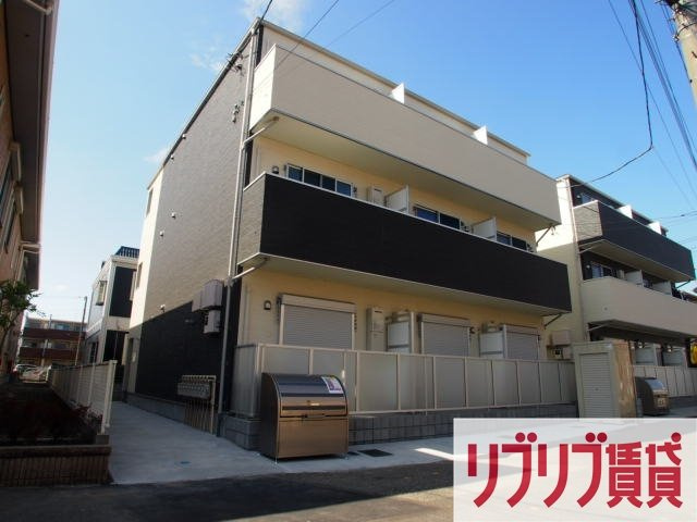 ルミエールＢ棟の外観