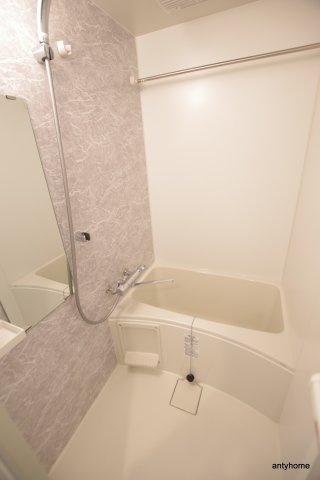 S-RESIDENCE阿波座WEST　仲介手数料無料の浴室