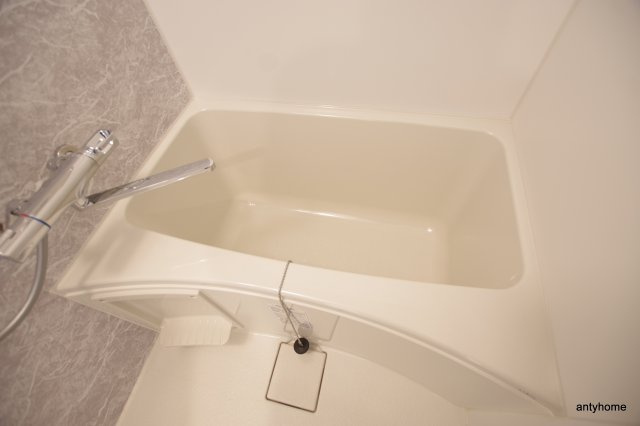 S-RESIDENCE阿波座WEST　仲介手数料無料の浴室