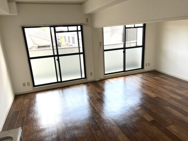 エスペラール御影の居間・リビング