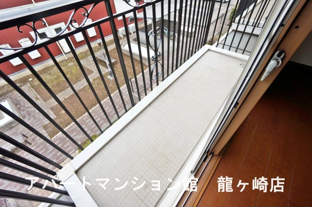 アイビースクエア四季の杜B棟のバルコニー