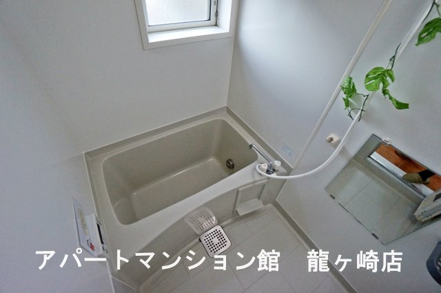 アイビースクエア四季の杜B棟の浴室