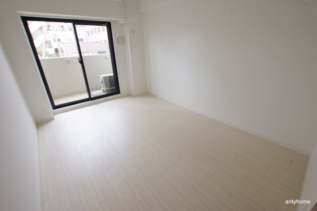 La Douceur都島高倉町　仲介手数料無料の洋室