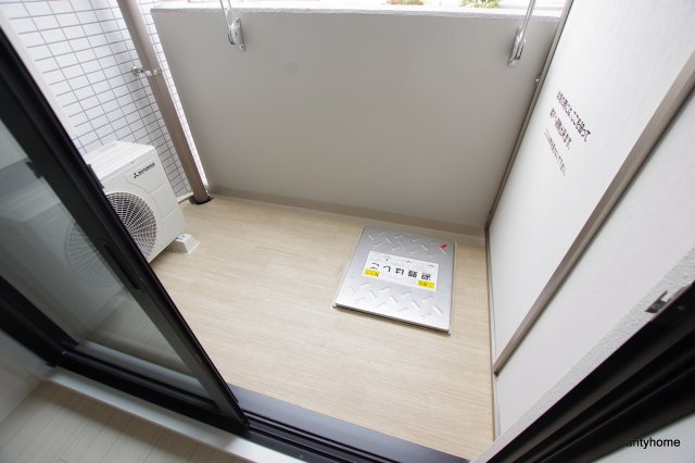 La Douceur都島高倉町　仲介手数料無料のバルコニー