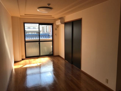 【居間・リビング】 | セントフィールド葛城Ⅰ