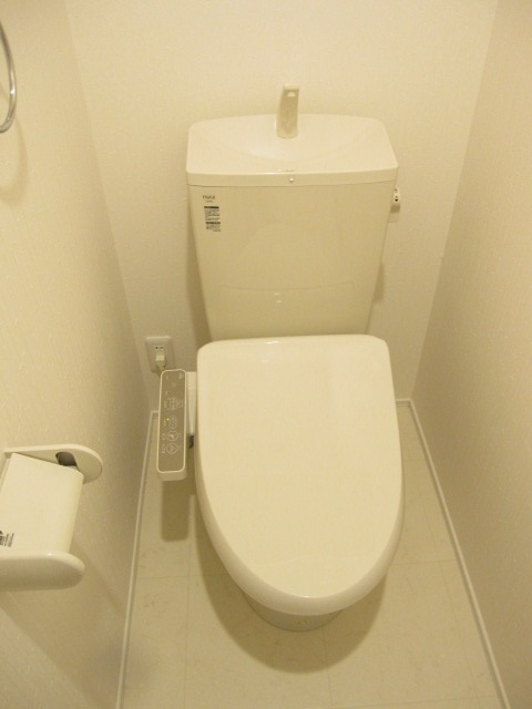 ｉ・Ｃｏｕｒｔ（アイ・コート）Bのトイレ