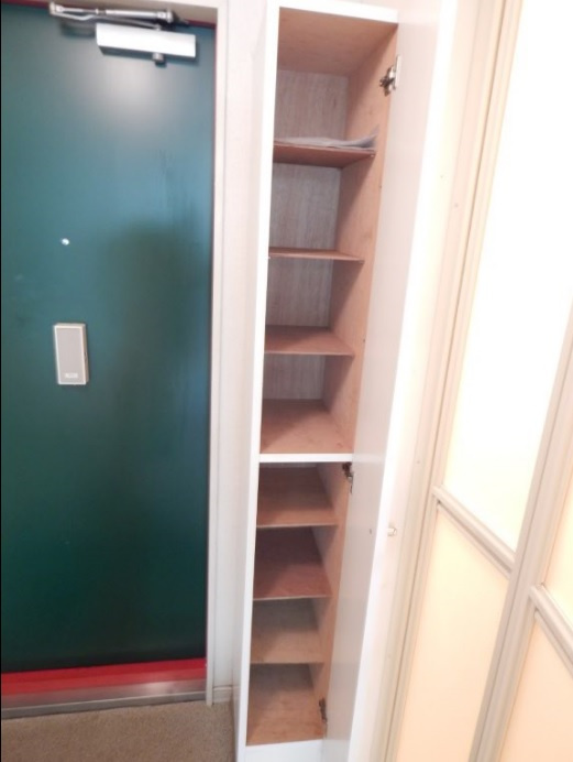 ラ・シャンブルの玄関