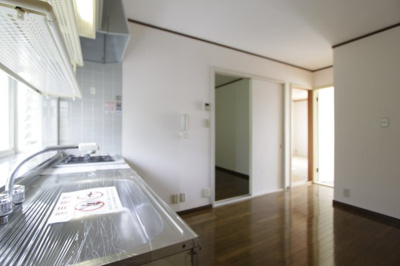 【居間・リビング】 | パセオ真美Ａ