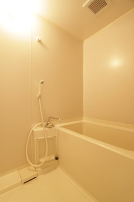【浴室】 | パセオ真美Ａ