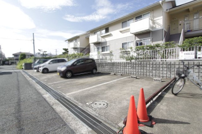 【駐車場】 | パセオ真美Ａ