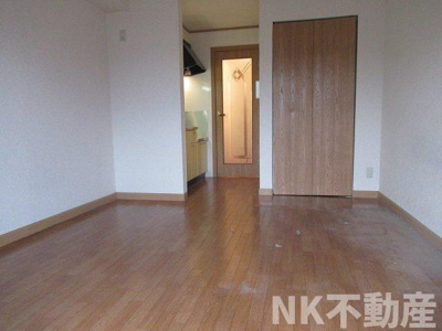 【居間・リビング】 | アローハイム（荒本賃貸） | 洋室です